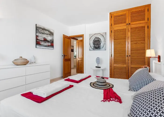 1409 Luxury Paraiso Sea View Apartment *